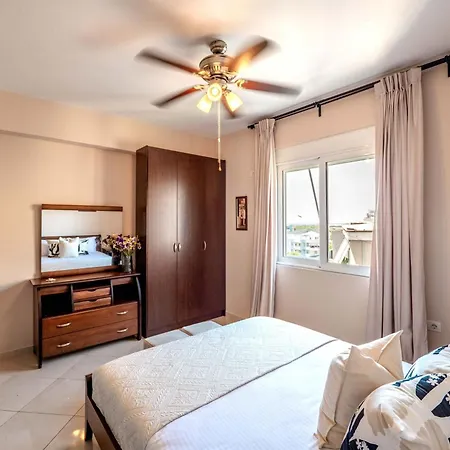 Kelas Sea View Apartment 2